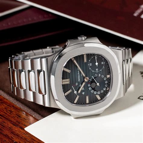 patek philippe 3712 ราคา|Patek Philippe .